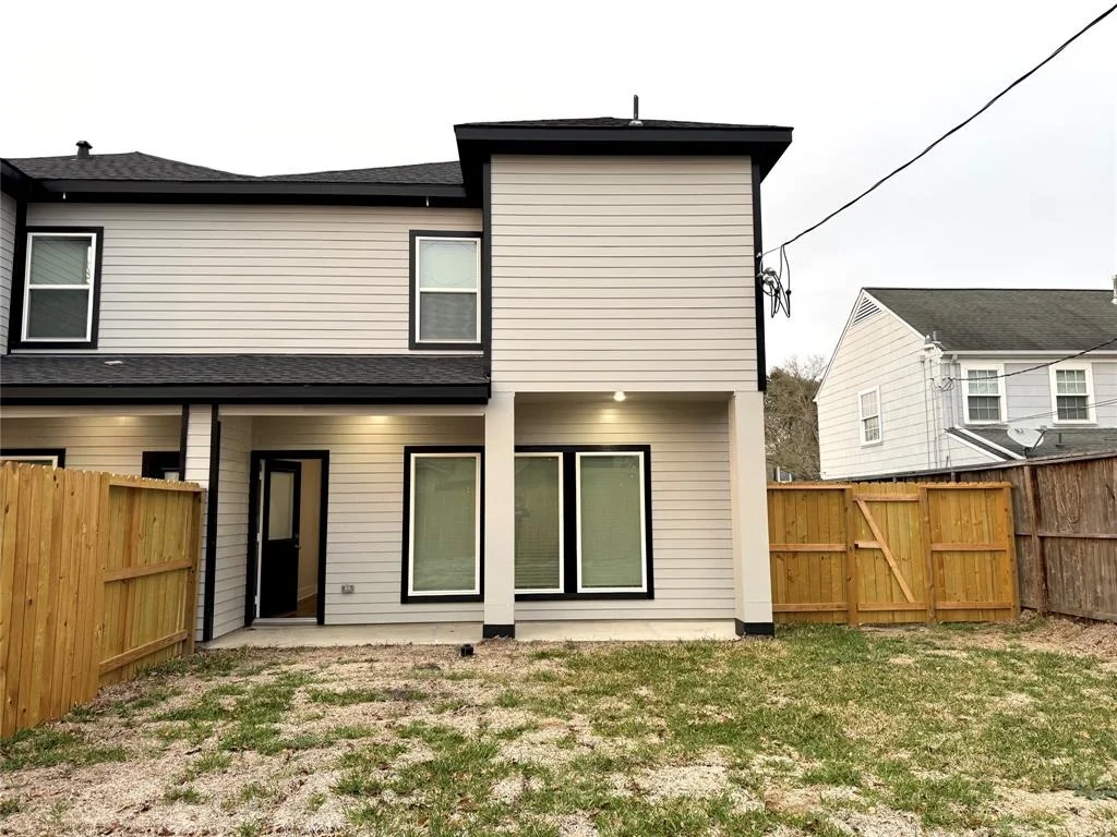 Photo of Unit AB at 3706 Eagle Street