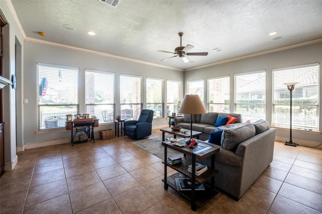 Photo of 115 Lake Sterling Gate Drive