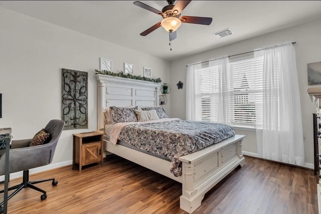 Photo of 11327 Log Cabin Lane