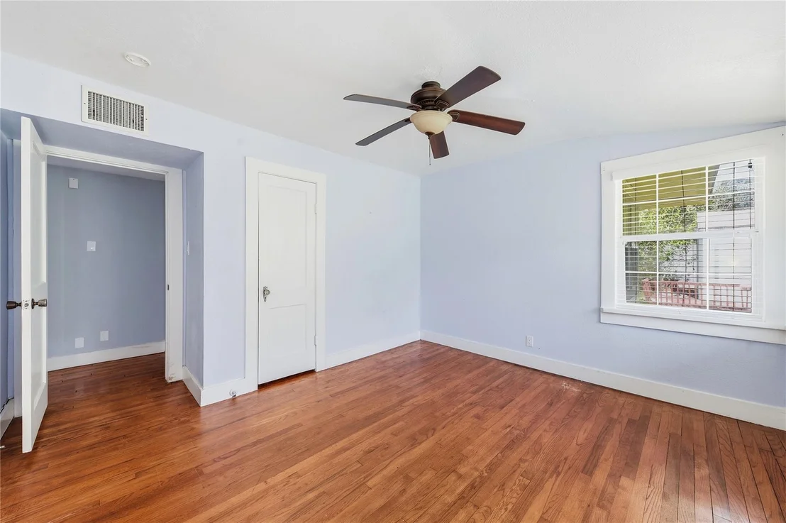 Photo of 1215 Winston Drive