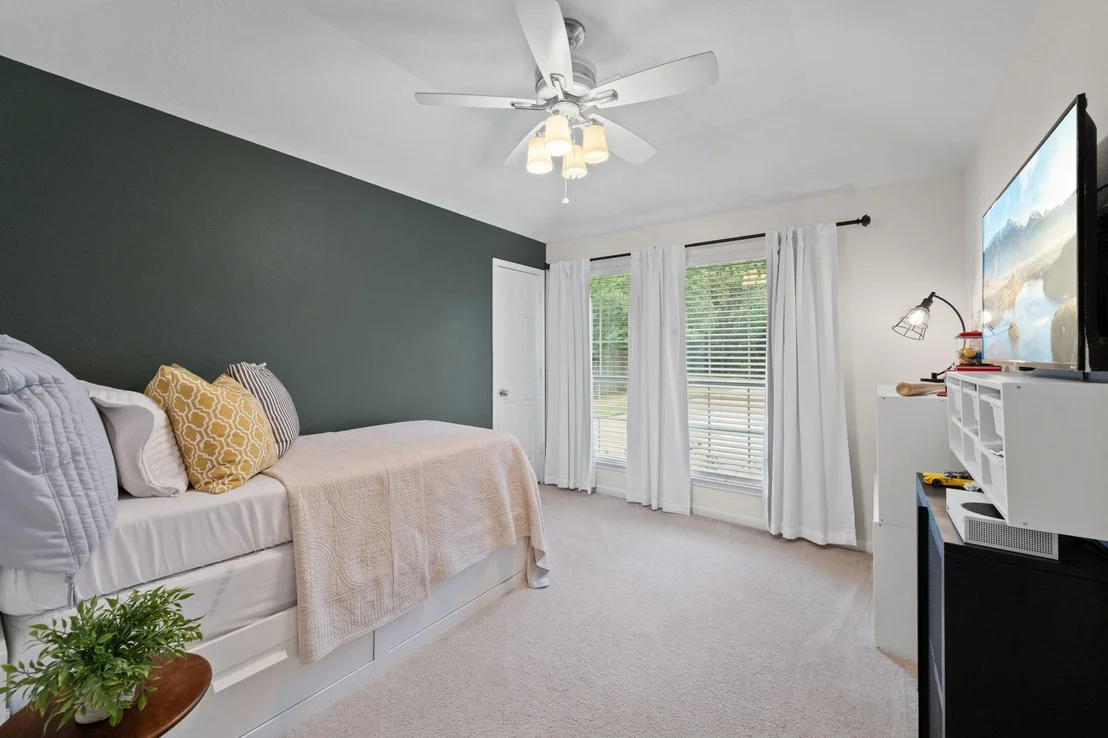 Photo of 15906 Dunes Drive