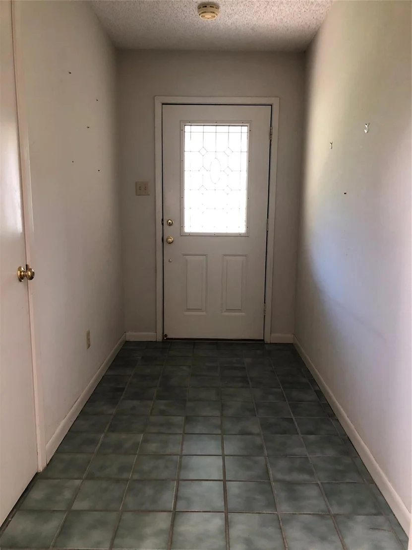 Photo of 176 Circle Drive