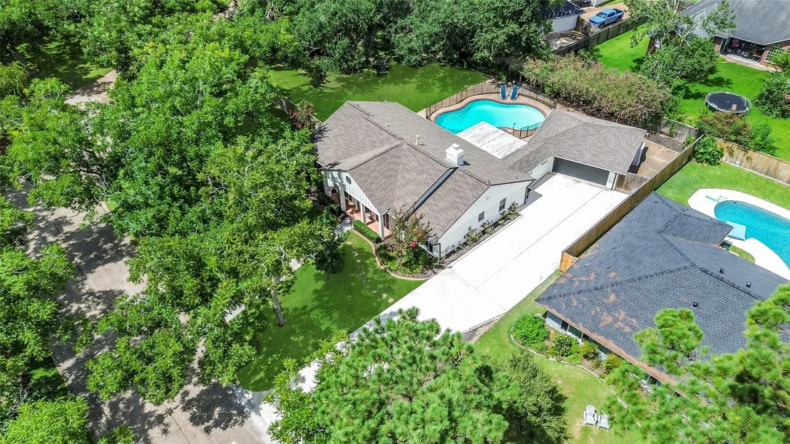 Photo of 9 Earlham Drive