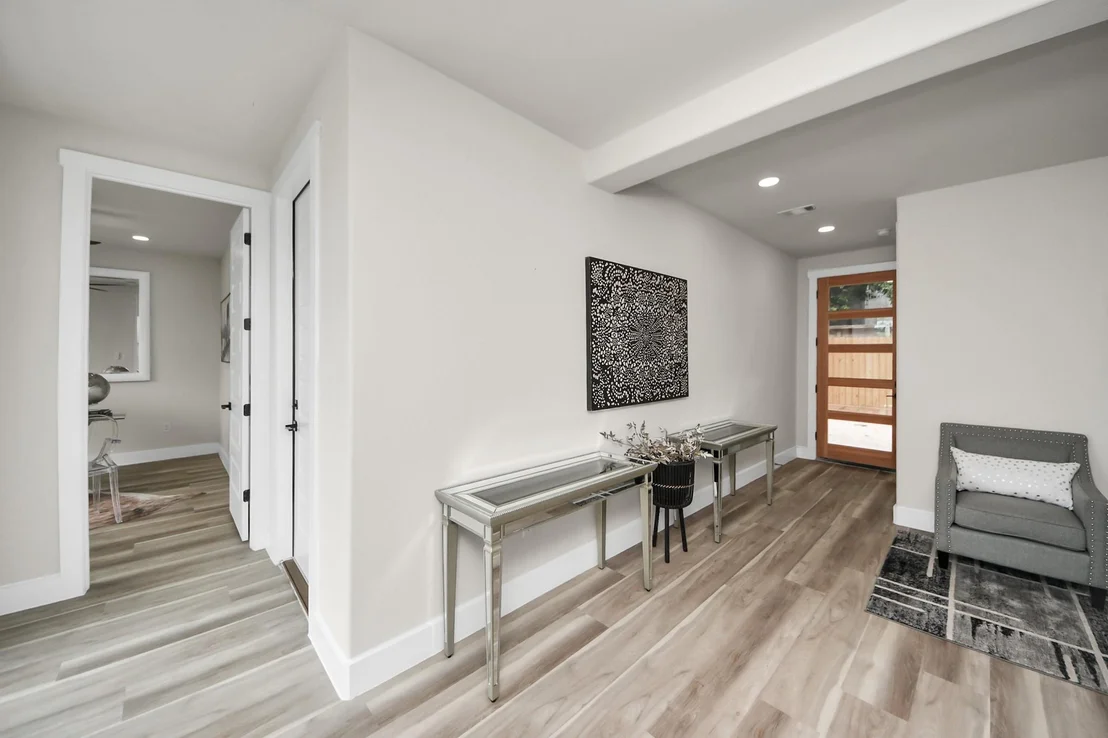 Photo of 2014 Blodgett Street