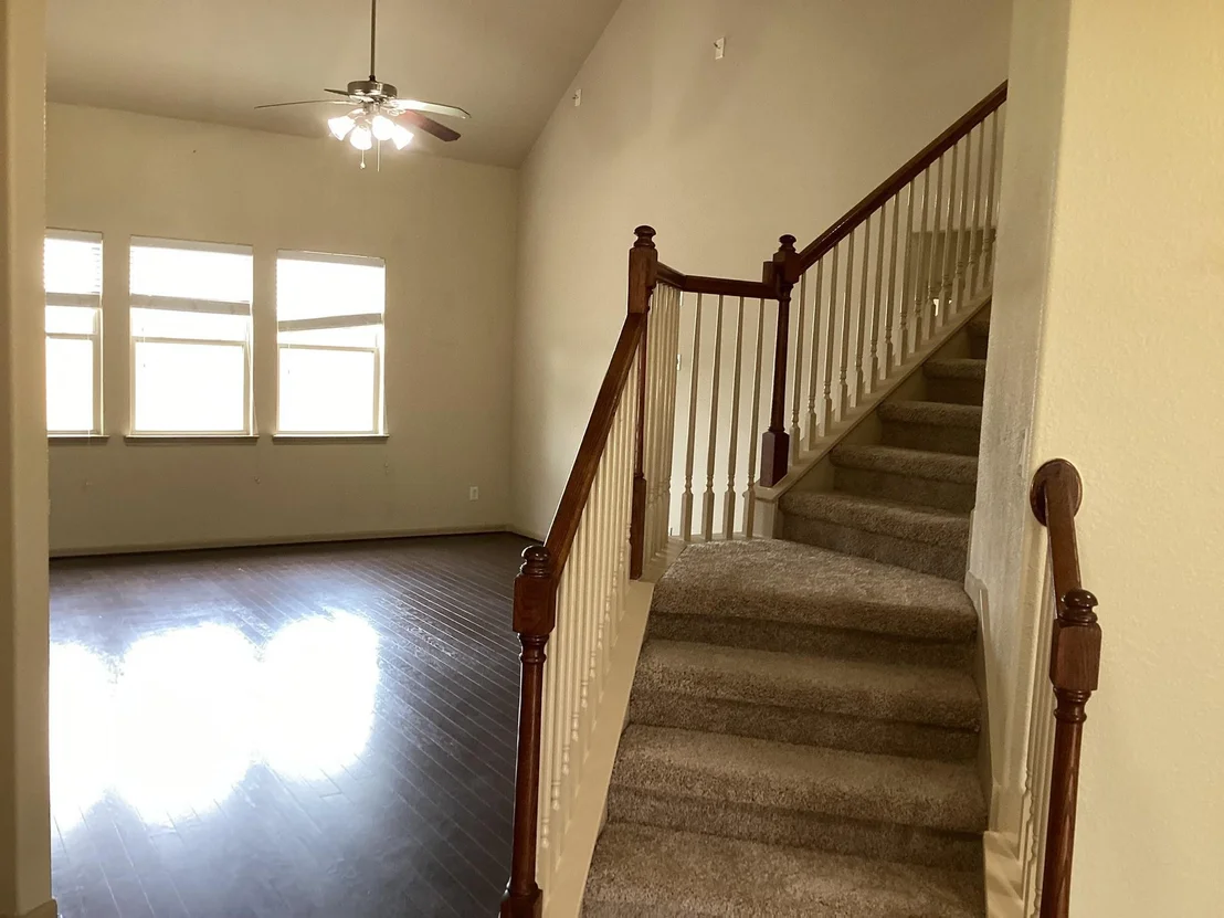 Photo of 6533 Gray Birch Lane