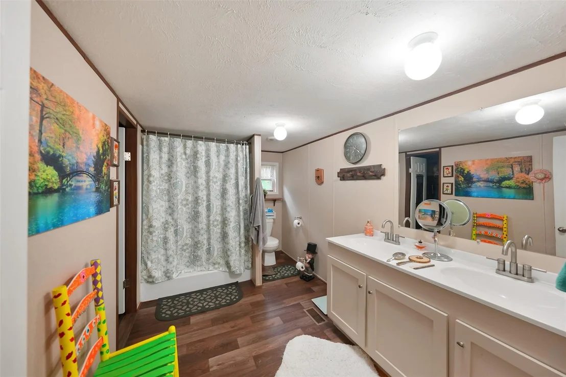 Photo of 747 Timbergrove