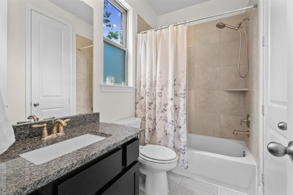 Photo of 17403 Violet Vineyard Street