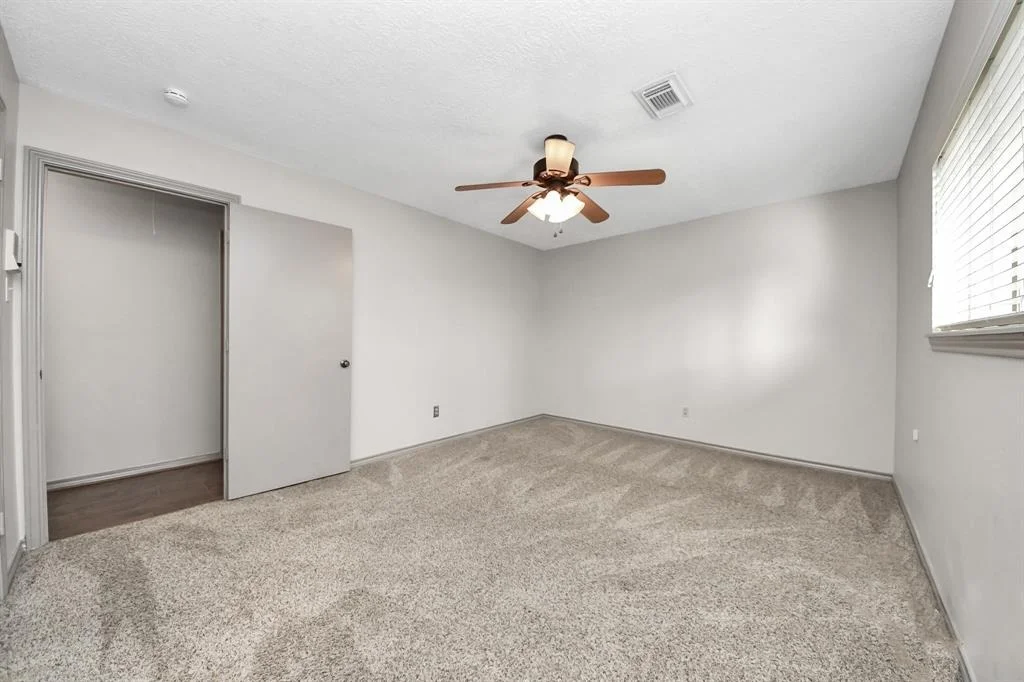 Photo of 12431 Oakcroft Drive