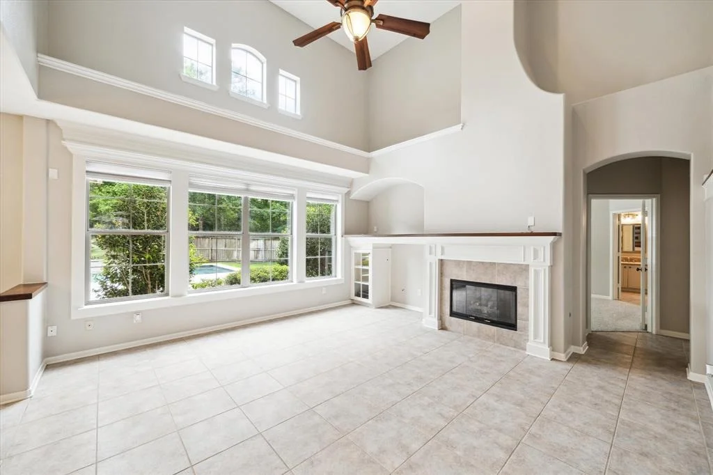 Photo of 74 E Beckonvale Circle
