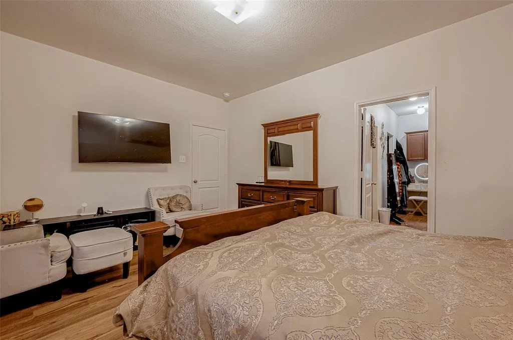 Photo of 9435 Amethyst Glen Drive