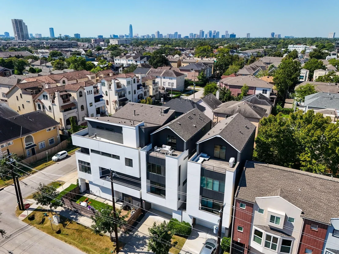 Photo of 405 Detering Street
