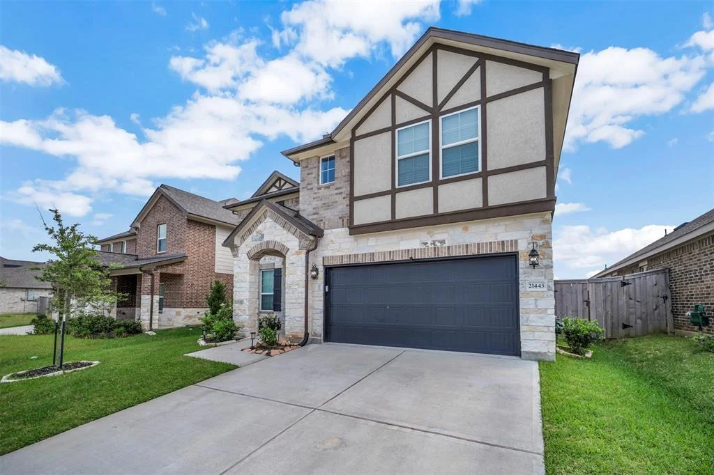 Photo of 21443 Petherton Drive