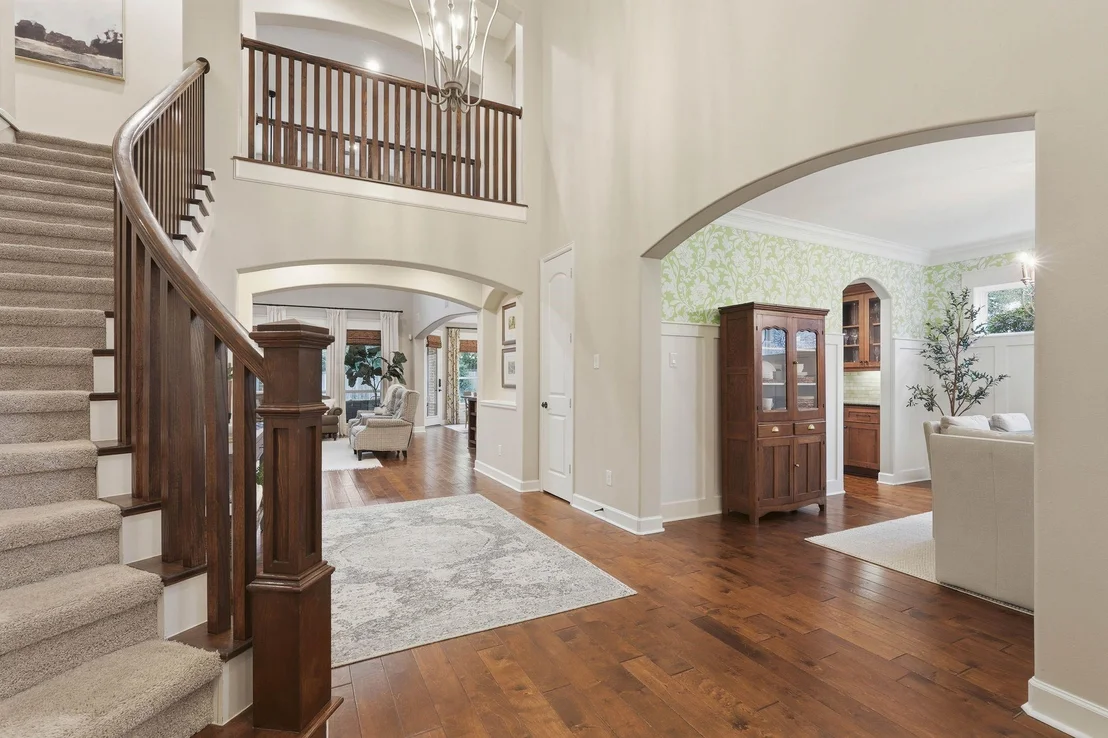 Photo of 147 W Valera Ridge Place