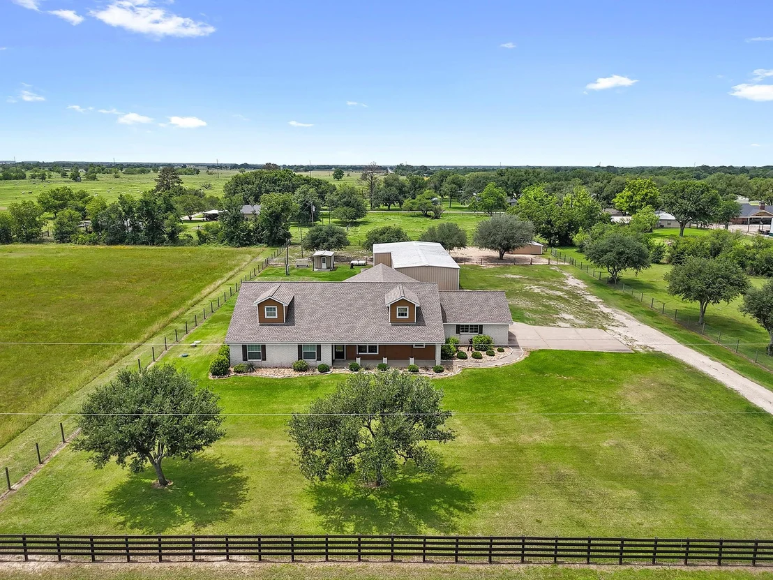 Photo of 14624 Dove Lane