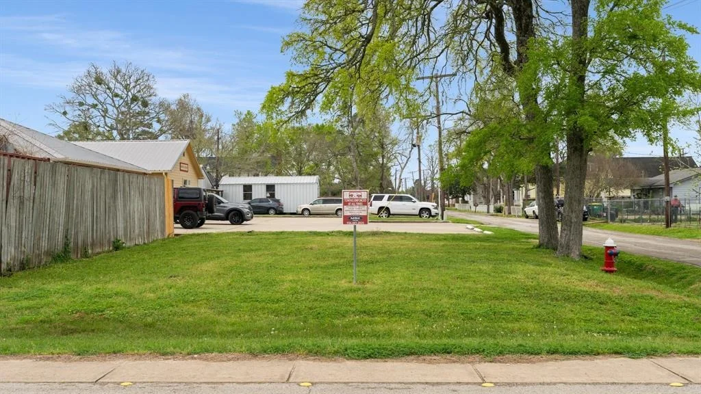Photo of 202 Pond Street
