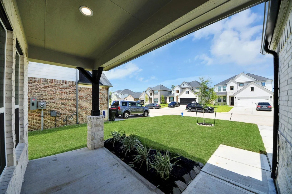 Photo of 24522 Bradbury Woods Drive