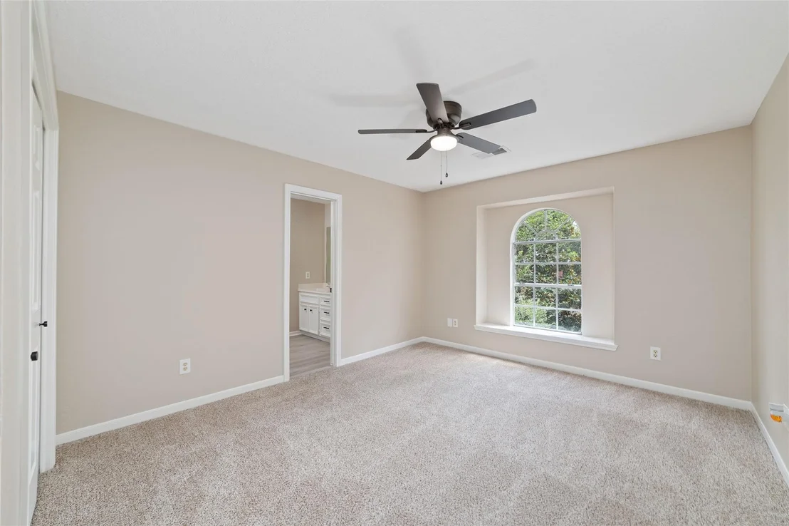 Photo of 19023 Owen Oak Drive