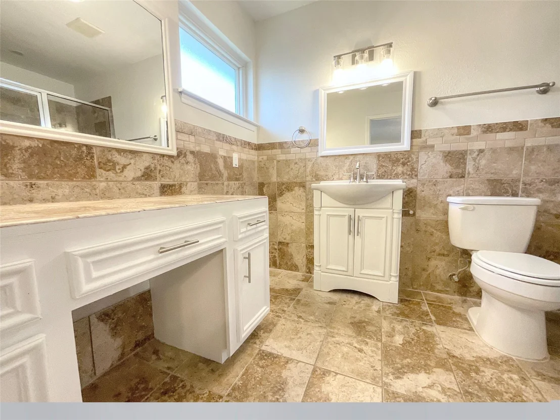 Photo of 2502 Lufkin Lane