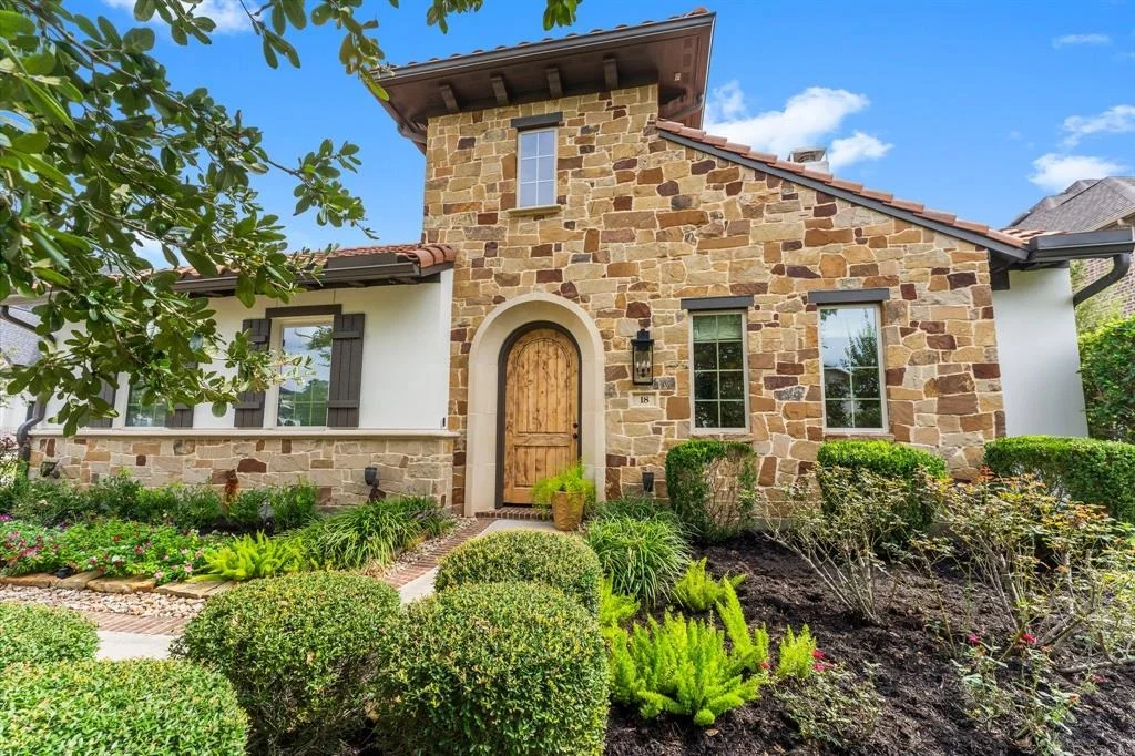 Photo of 18 Hollyflower Place