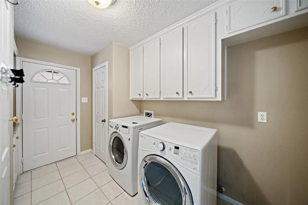 Photo of 19011 Oakway Drive