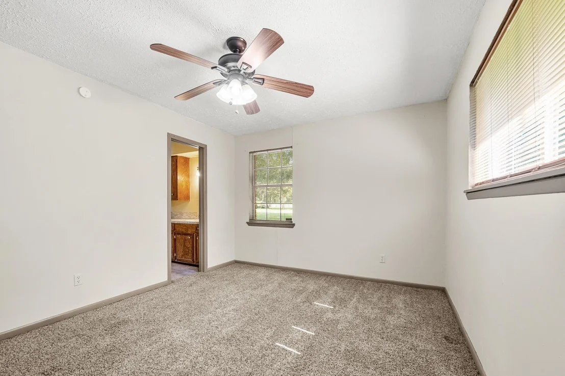 Photo of 5735 County Road 2252