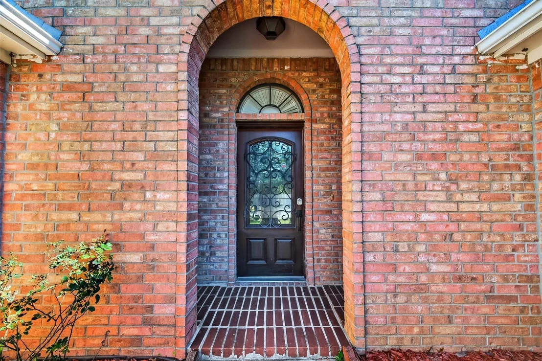 Photo of 9927 Glenkirk Drive