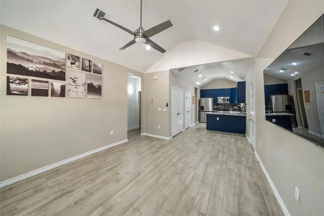 Photo of 14990 Indian Hill Trail
