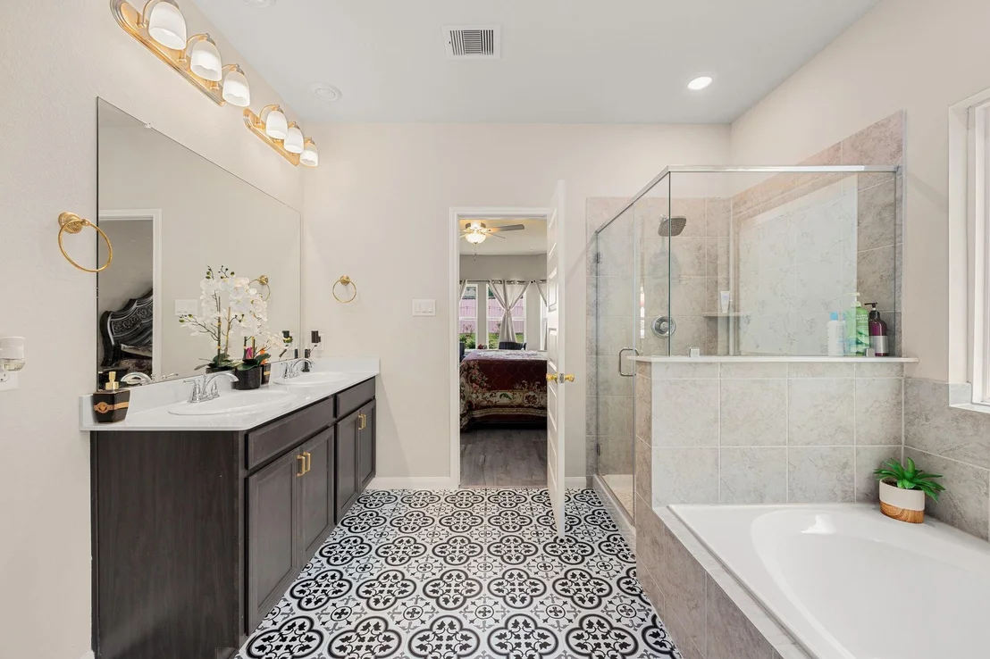 Photo of 7815 Virginia Drive