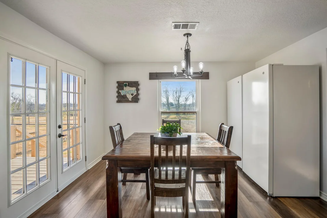 Photo of 10009 County Road 168