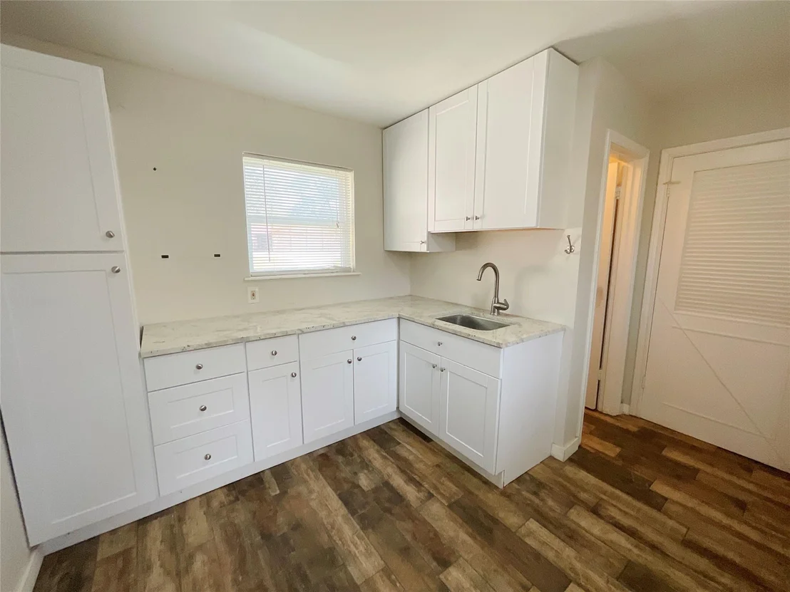 Photo of 443 Bayou View Drive