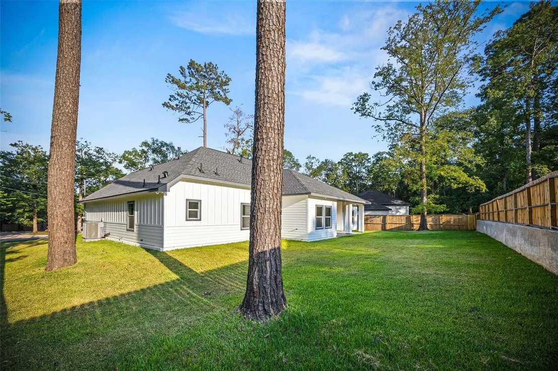 Photo of 87 Lakeway Ct Court