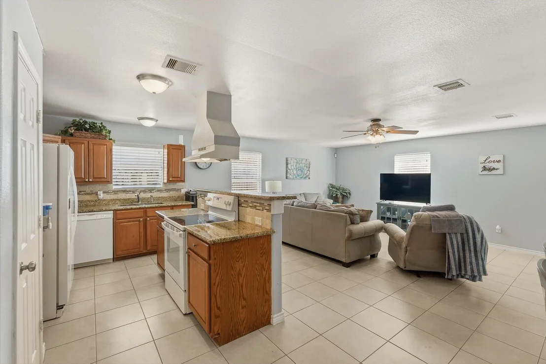 Photo of 1631 Quail Run