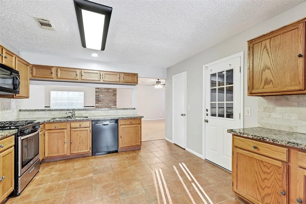 Photo of 9230 Palm Shores Drive