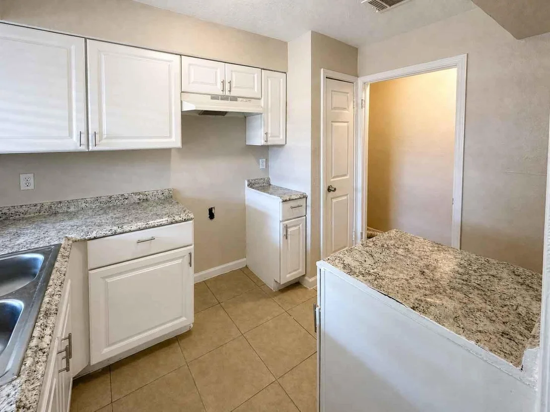 Photo of 8710 Parkway Forest Drive