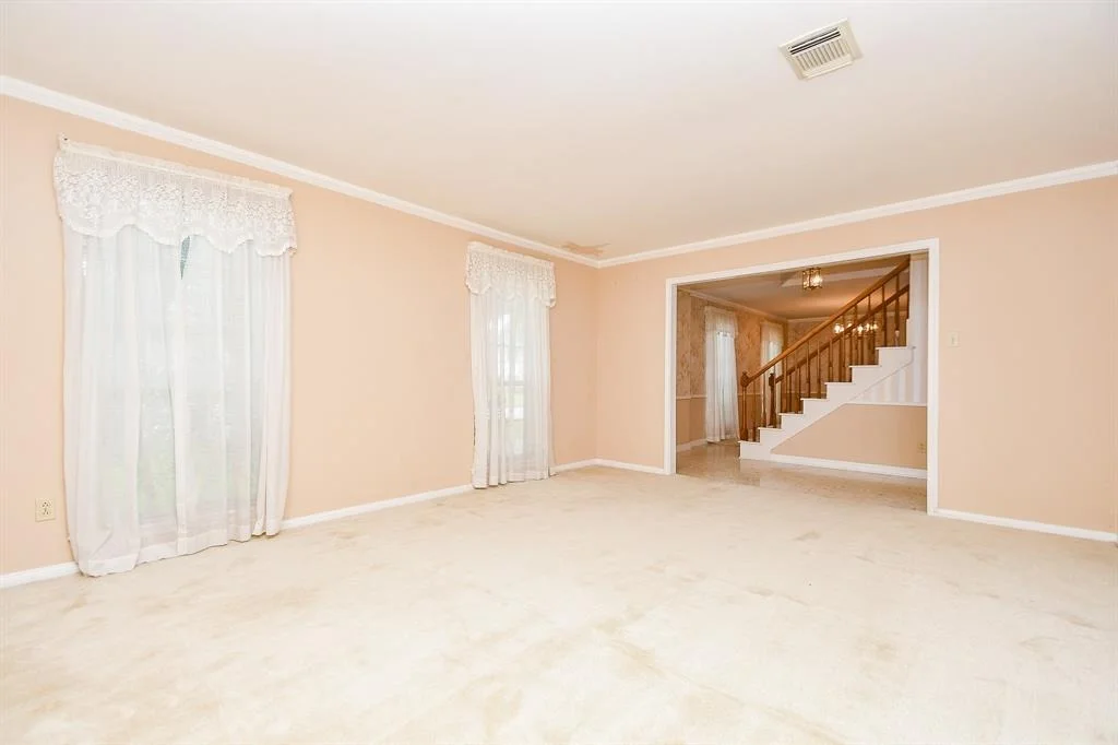 Photo of 14626 Carolcrest Drive
