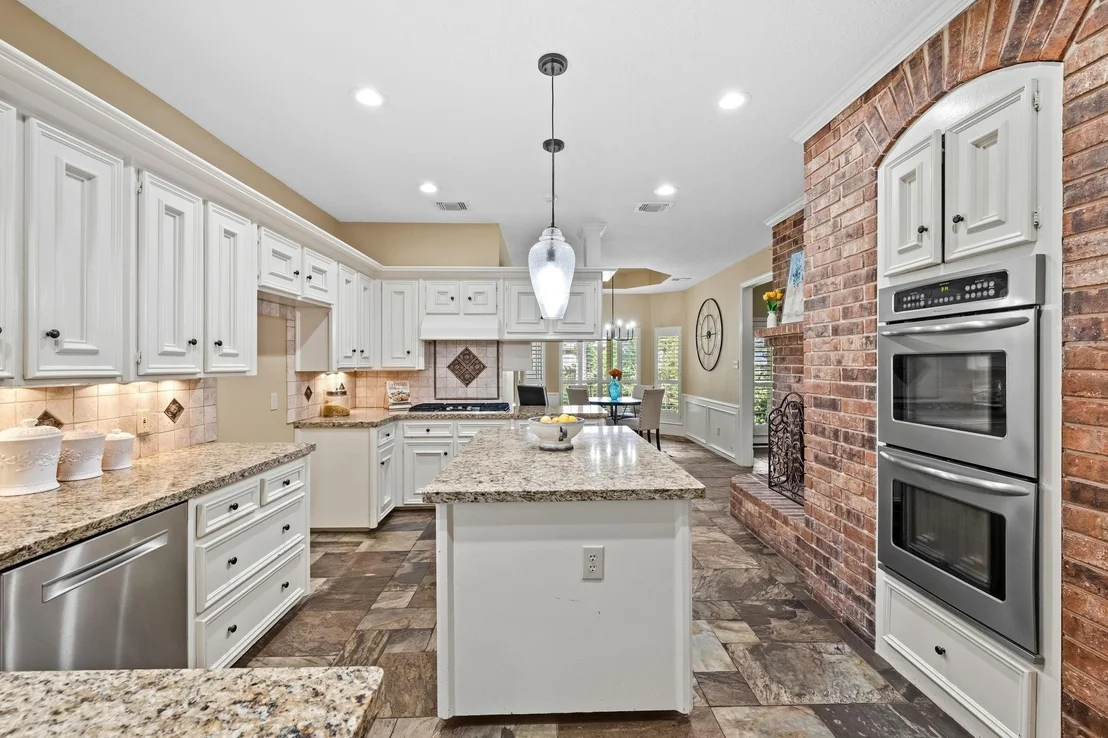 Photo of 15 Crestone Place