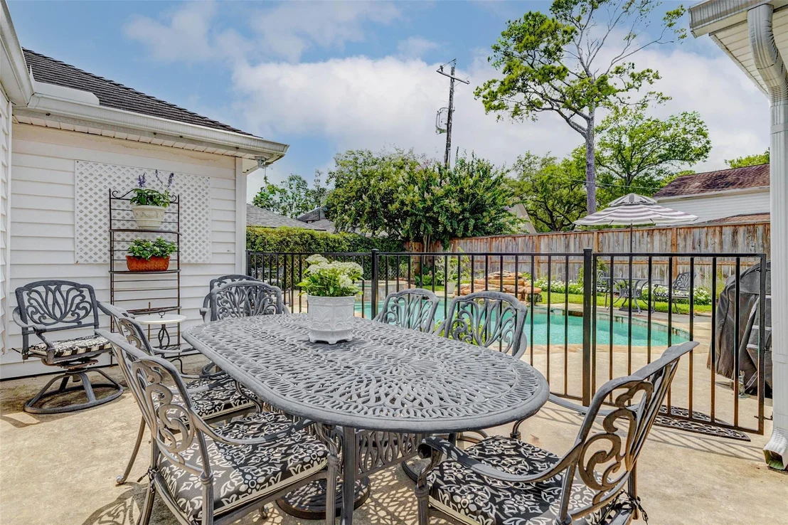 Photo of 315 Thicket Lane