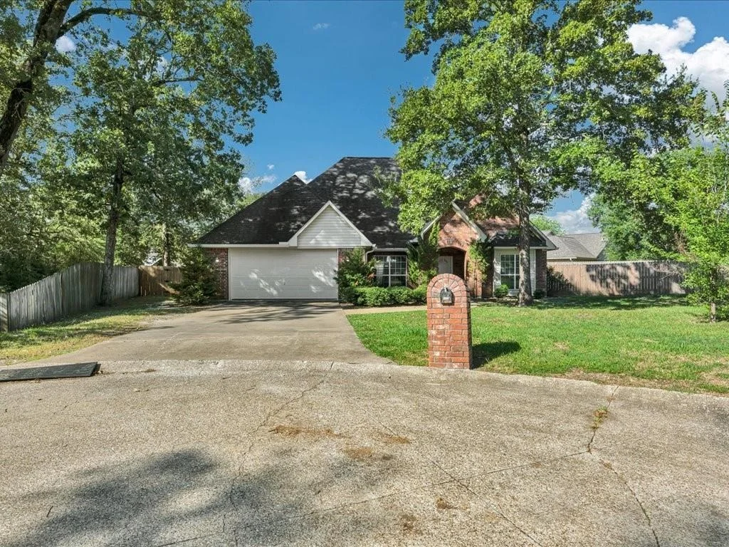 Photo of 227 Remington Place