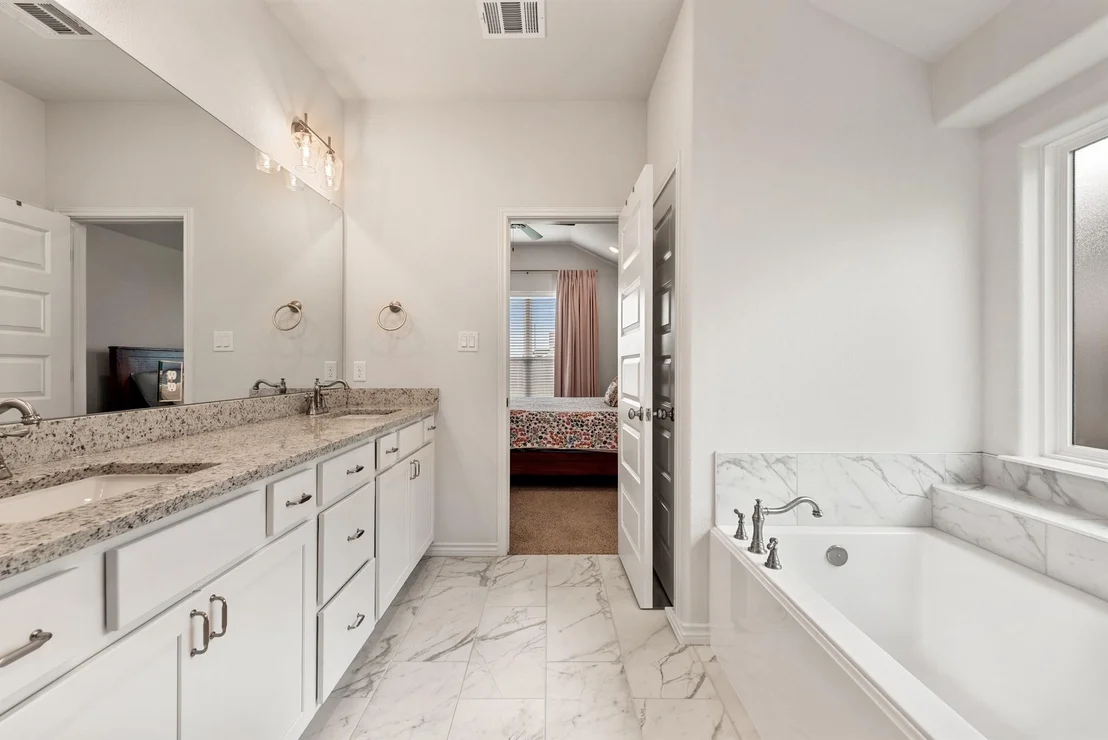 Photo of 3164 Margaret Rudder Parkway