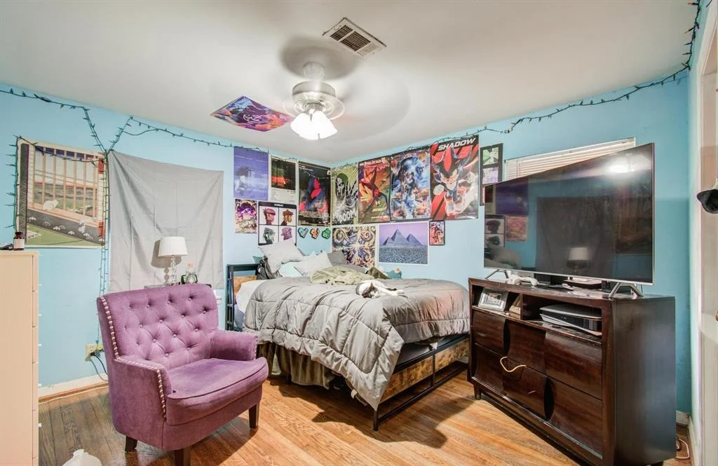 Photo of 5425 Viking Drive