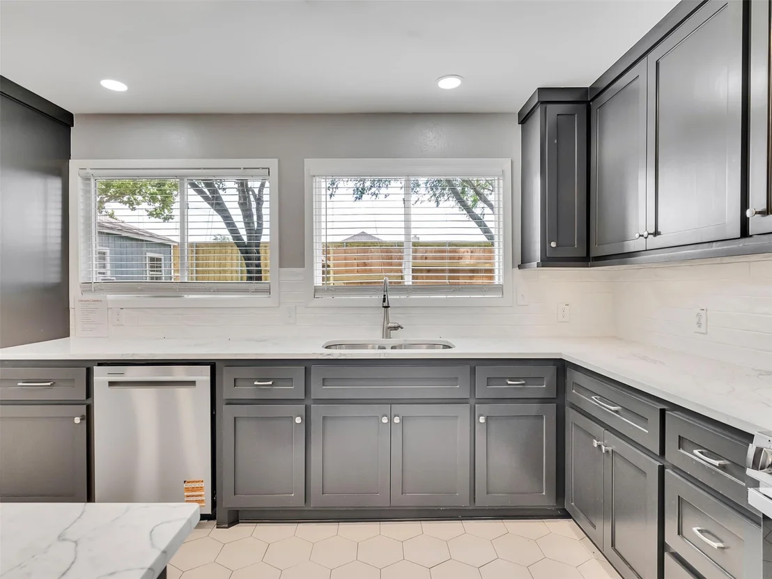 Photo of 28085 Morton Road