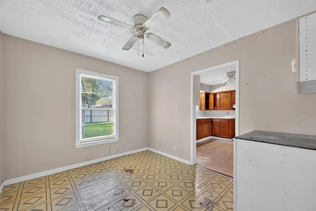 Photo of 605 Heather Gate Lane