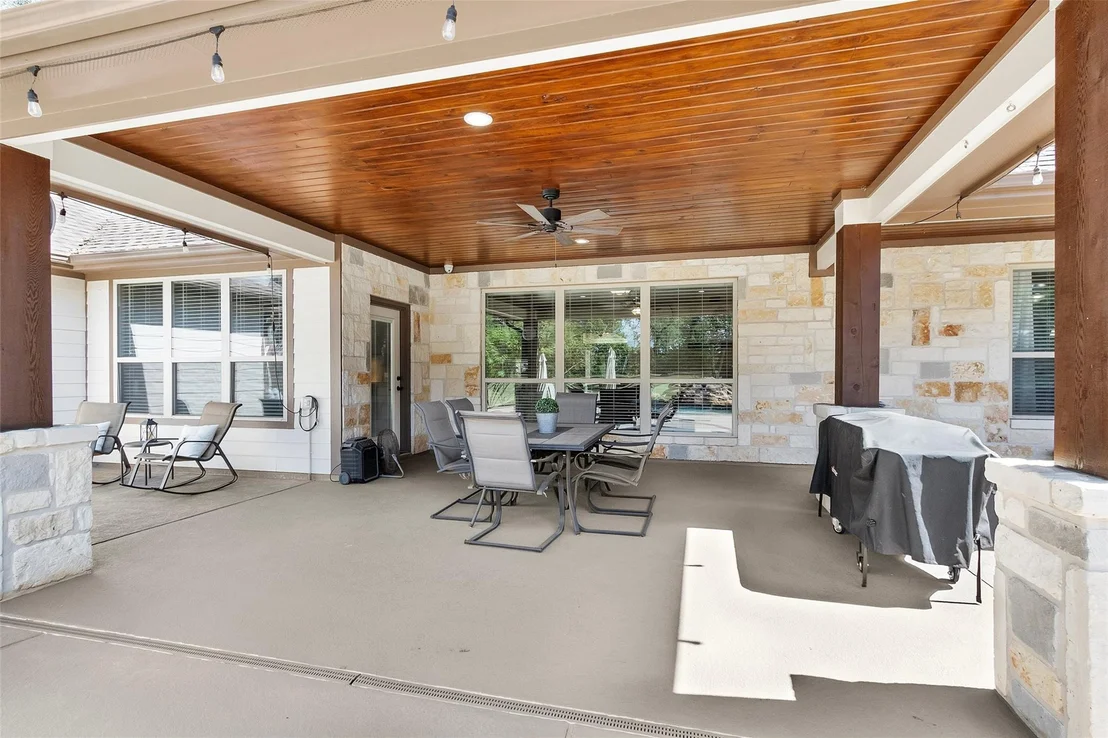 Photo of 11498 Oak Springs Drive