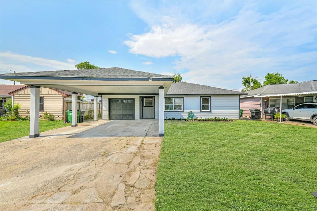 Photo of 8711 Othello Street