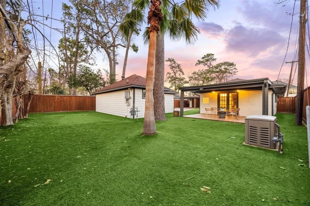 Photo of 411 Azaleadell Drive
