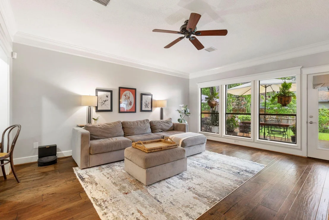 Photo of 6 Robin Springs Place