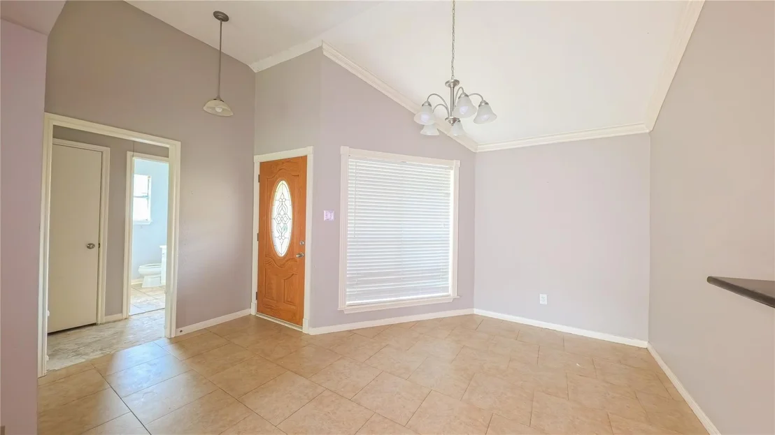Photo of 4426 Waterfall Way