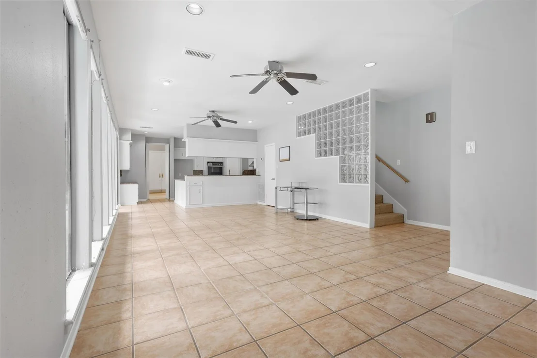 Photo of 12059 S Circle Drive