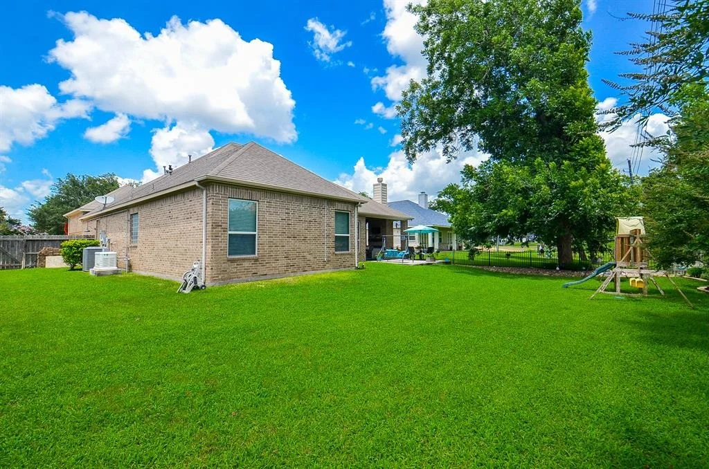 Photo of 33215 Worthing Lane
