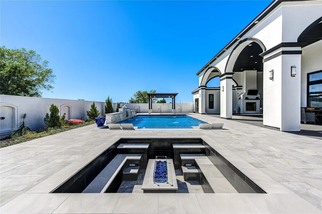 Photo of 4821 Walters Road